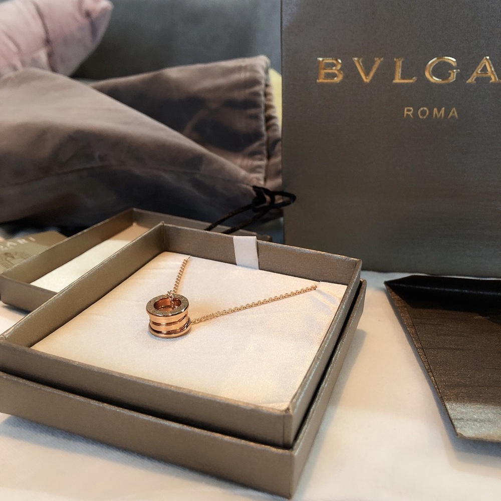Authentic Bvlgari Zero 1 18k rose gold nec…